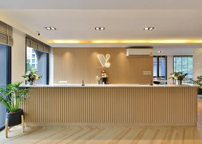 V32 Hotel 5*