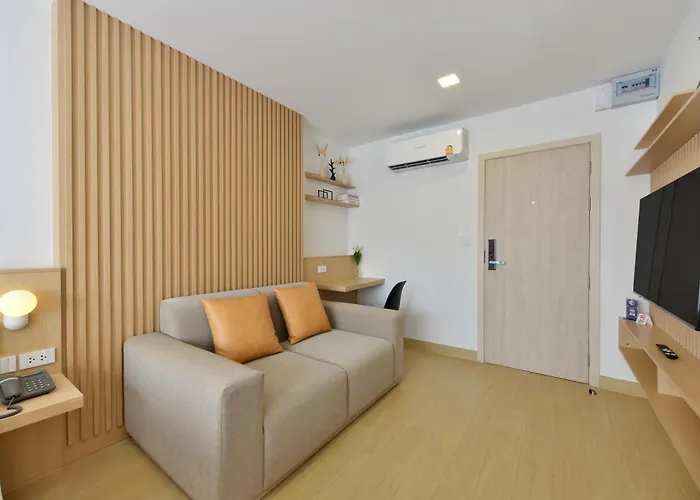 Hotel V32 5*